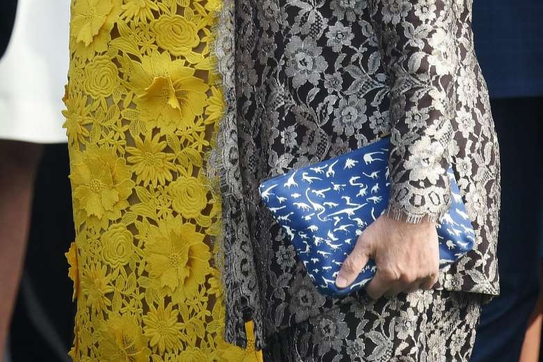 Vo thu tuong Singapore mang vi 11 USD den Nha Trang hinh anh