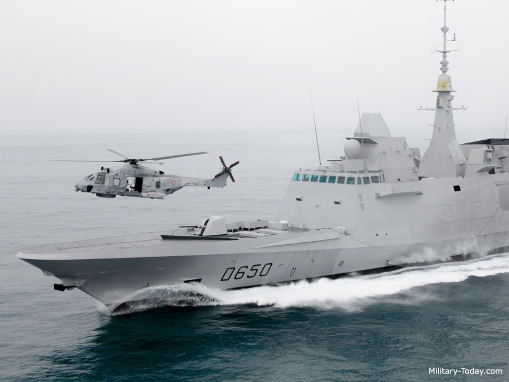 Uy luc khinh ham toi tan nhat cua Phap hinh anh