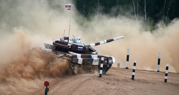 Xe tang, may bay dua toc do tai Army Games 2016 hinh anh