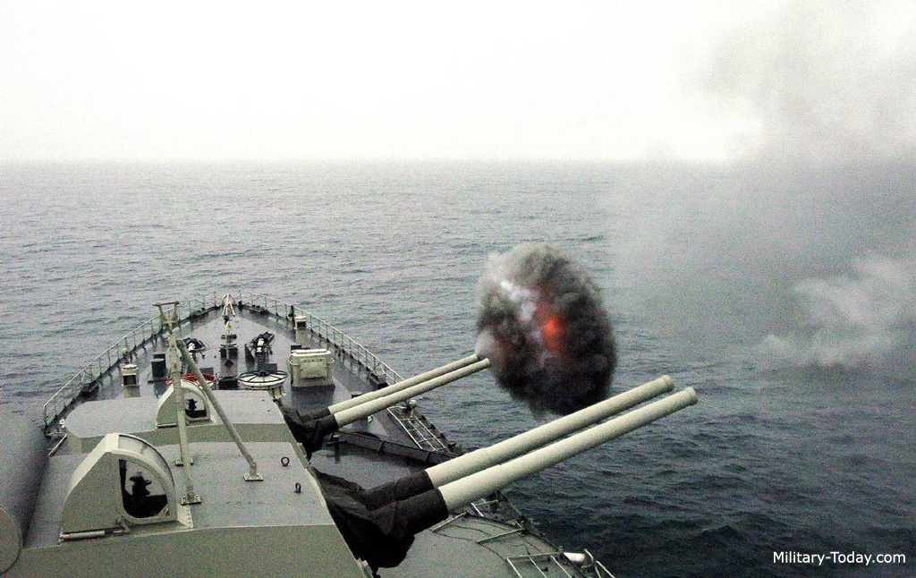 Tuan duong phao ham duy nhat tren the gioi cua Peru hinh anh