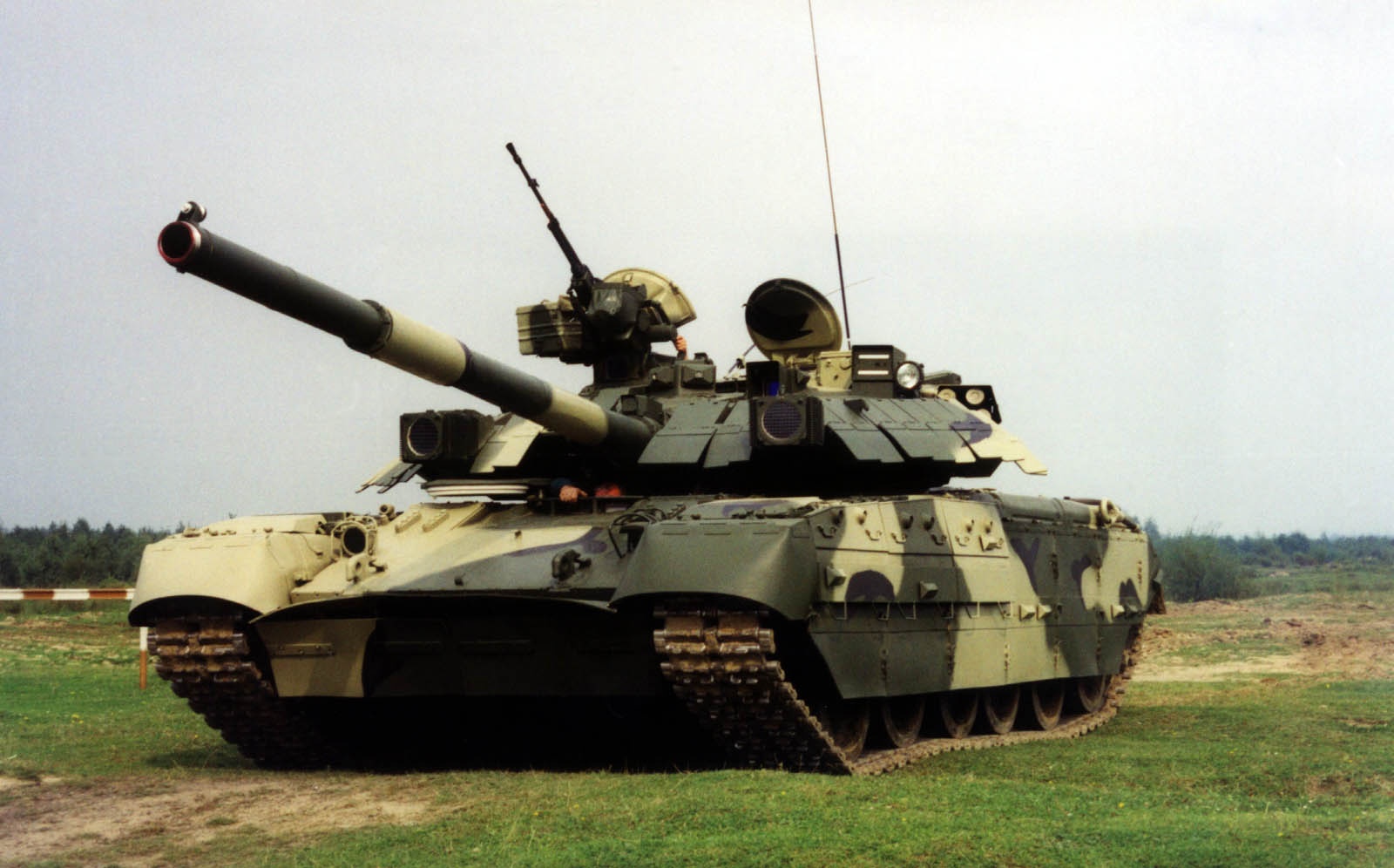xe tăng T-84 của Ukraine ảnh 10 xe tang T-84 cua Ukraine anh 10