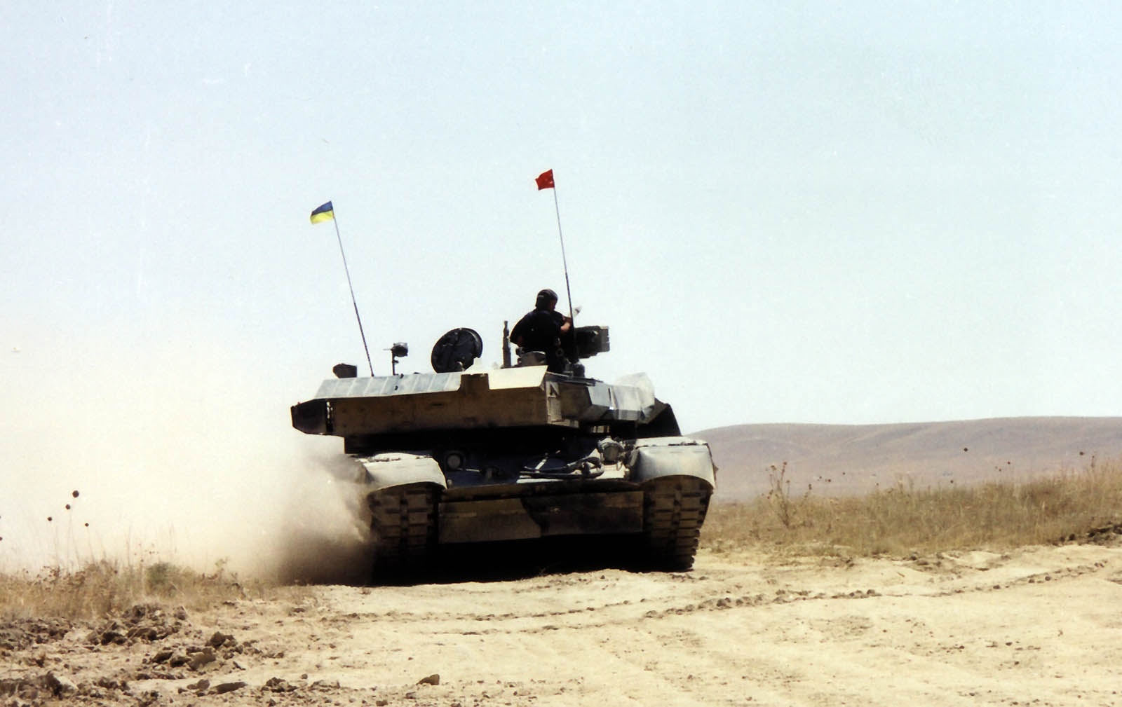 xe tăng T-84 của Ukraine ảnh 7 xe tang T-84 cua Ukraine anh 7