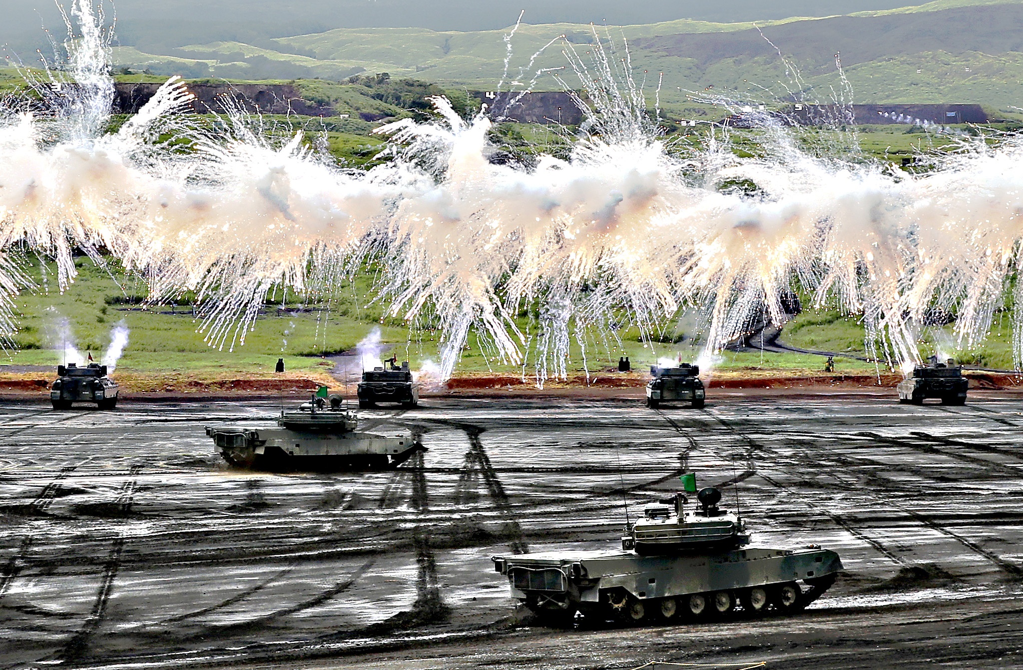 Nhung diem yeu cua luc luong Phong ve Nhat hinh anh