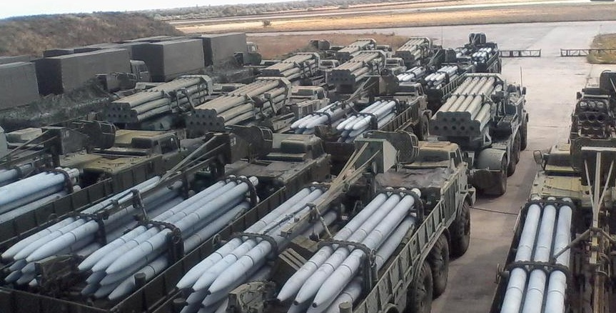 Quan doi Nga khoe vu khi hang nang o tap tran Kavkaz 2016 hinh anh