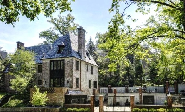 Tong thong Obama thue biet thu o thu do Washington D.C hinh anh