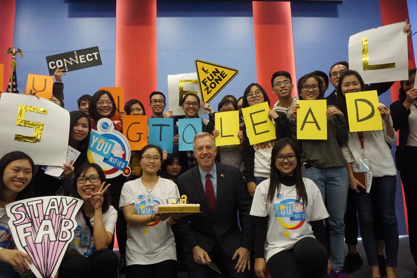 Dai su My Ted Osius anh 1