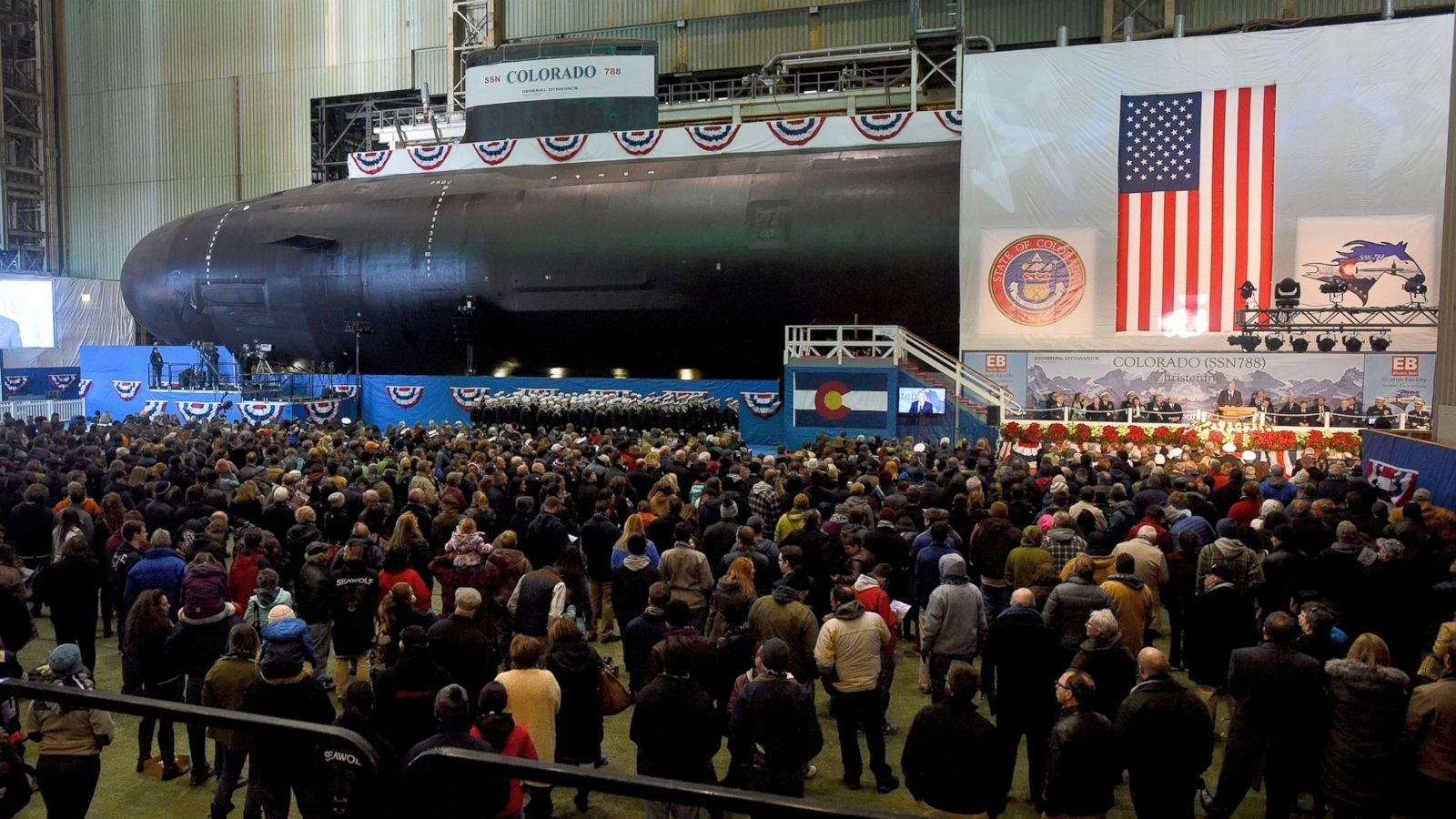 My ha thuy sieu tau ngam tri gia 2,7 ty USD hinh anh