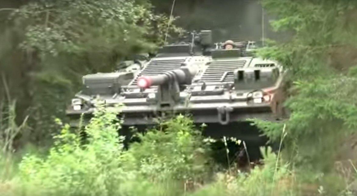 xe tang ky la cua Thuy Dien anh 3