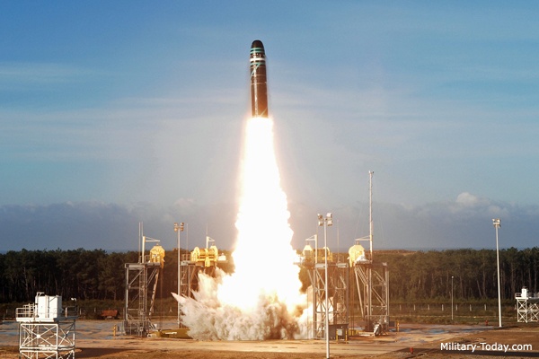 ten lua lien luc dia anh 6