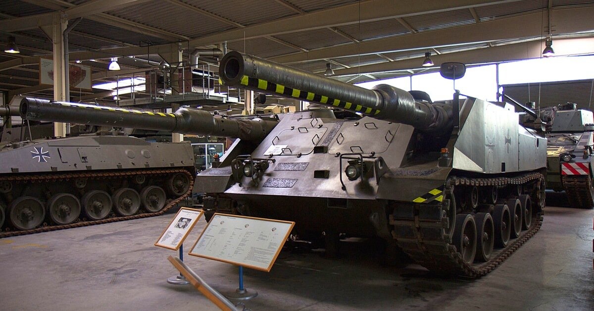 Xe tang phao doi ky la cua Duc hinh anh