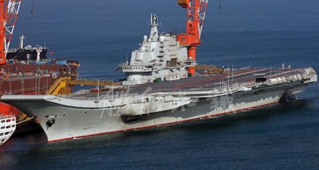 Tau san bay Trung Quoc anh 4