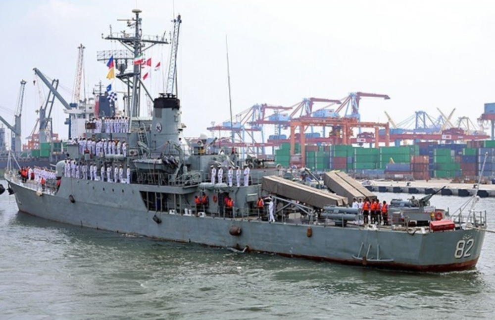 Cang thang ngoai giao vung Vinh anh 6