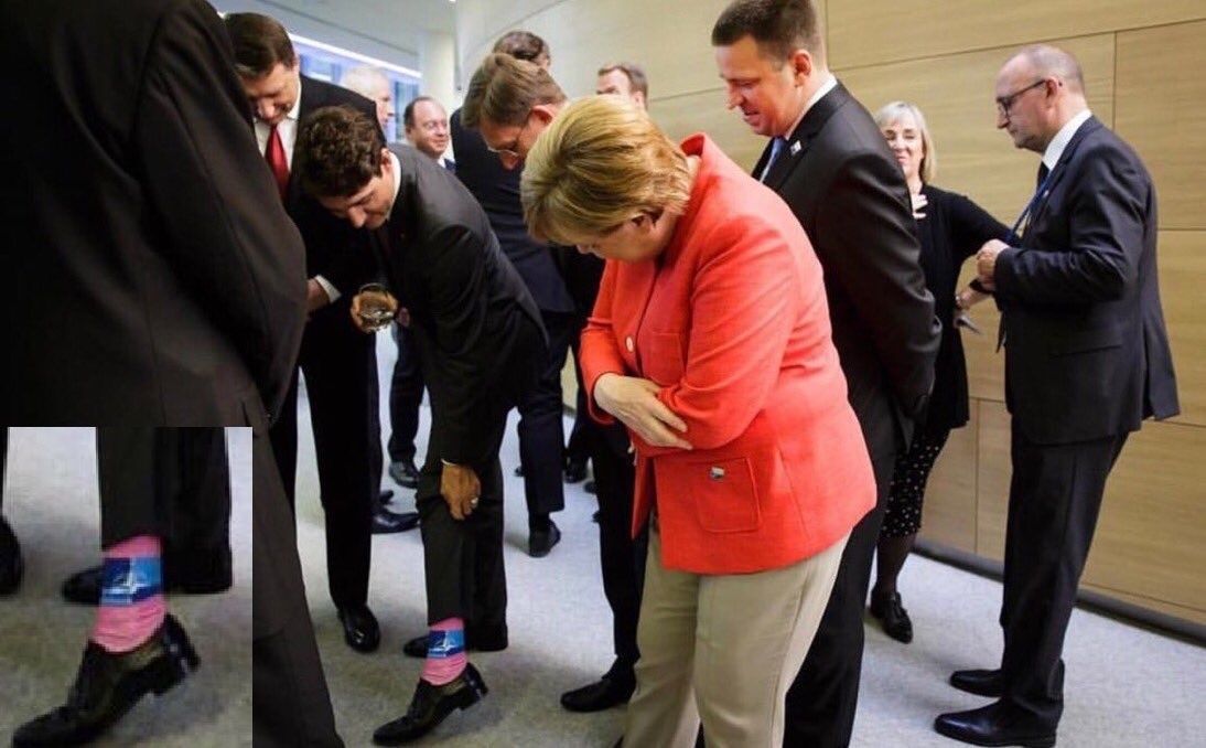 Nhung doi tat mang thong diep chinh tri cua thu tuong dep trai anh 2