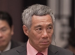 Em trai cao buoc Thu tuong Ly Hien Long noi doi quoc hoi hinh anh