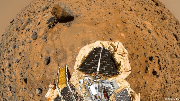 Nhung buc anh hiem ve 20 nam chinh phuc sao Hoa anh 2