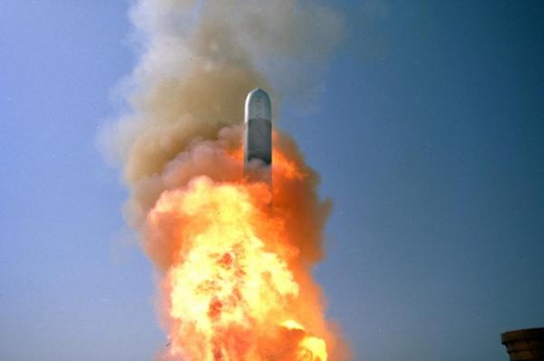 Chuyen gia: My can 2.000 ten lua de doi pho Trieu Tien hinh anh