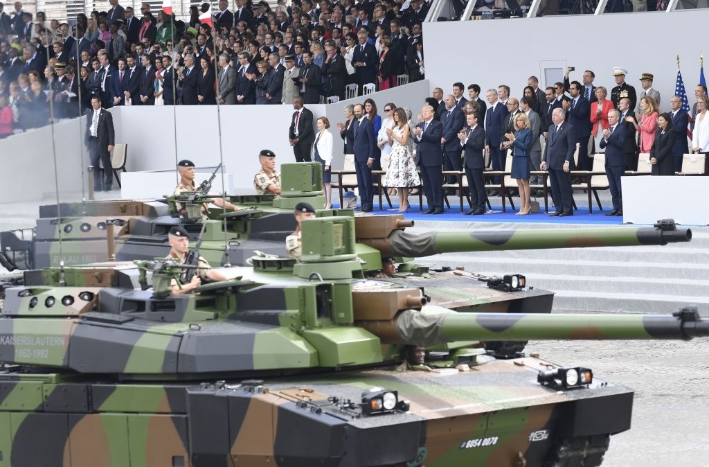 Quoc khanh Phap anh 5