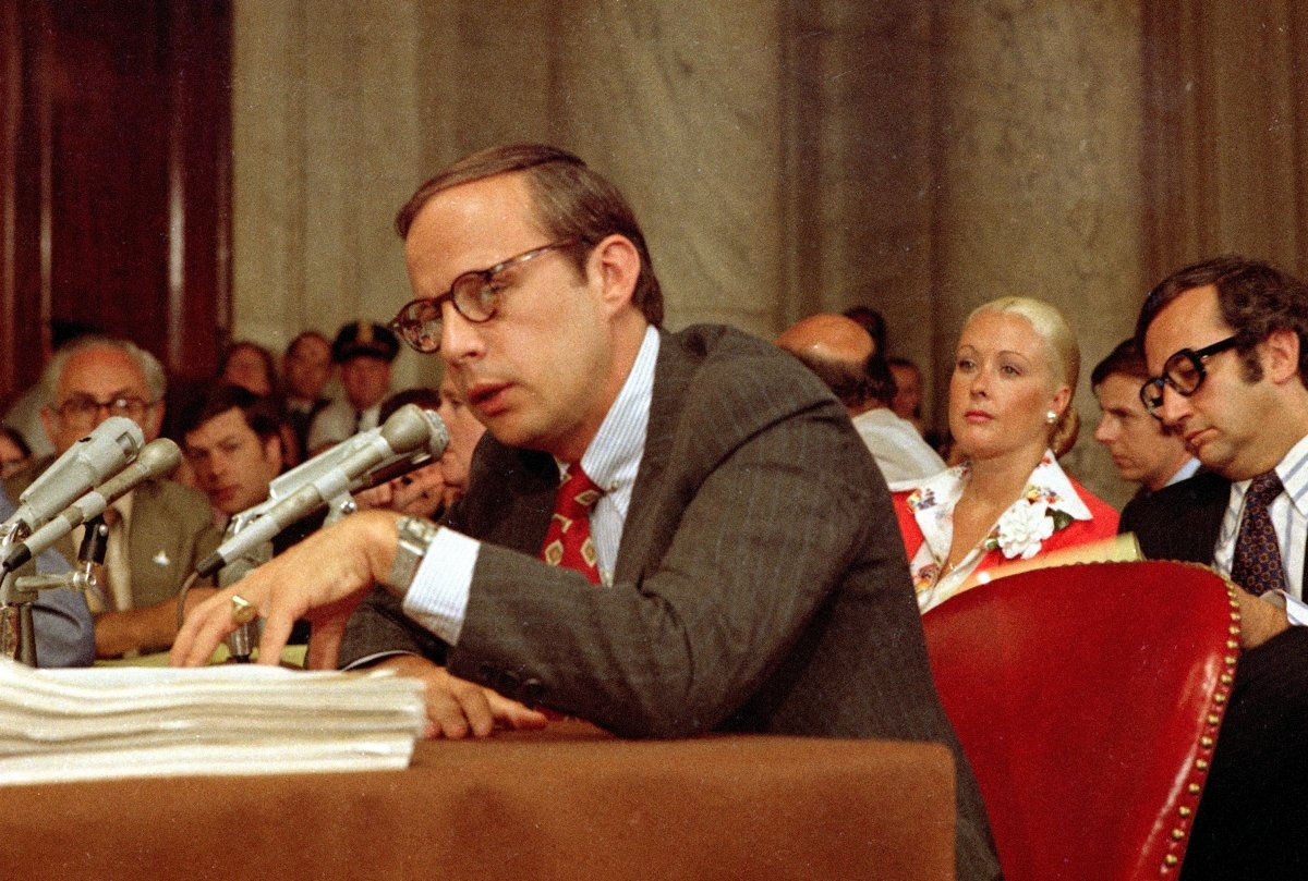 dieu tran,  Trump Jr,  Kushner,  Manafort,  My anh 5