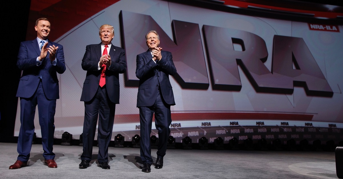 Xa sung o My: Quyen luc NRA va van hoa sung dan hinh anh