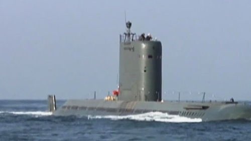 Trieu Tien dang che tao tau ngam 2.000 tan hinh anh