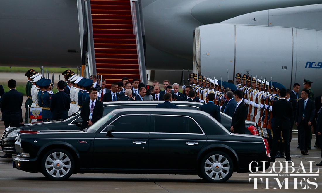 Xe cua tong thong Nga anh 8