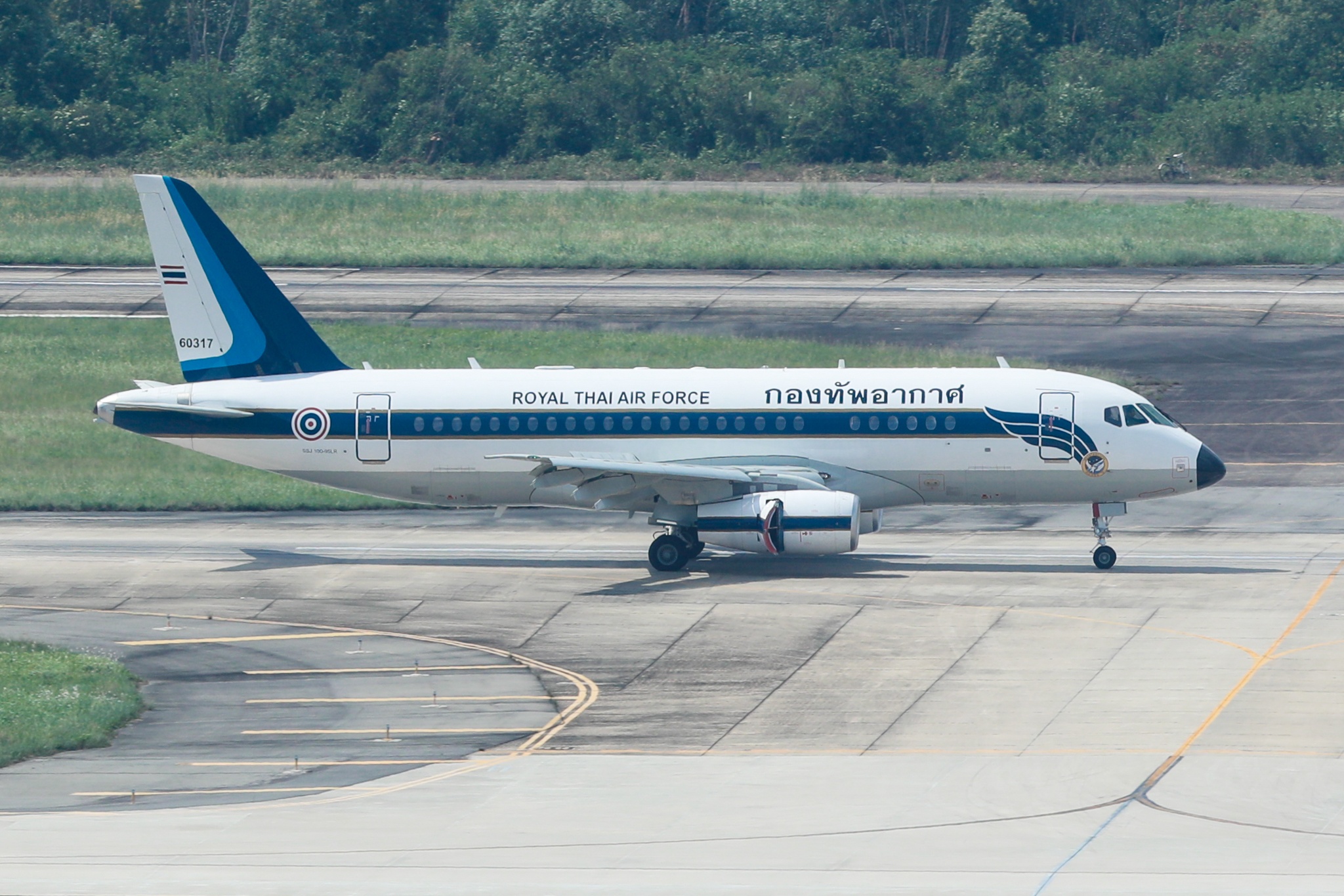 Dan chuyen co APEC anh 8