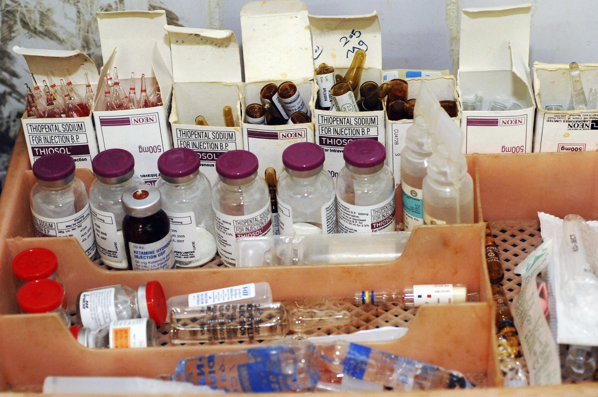 My thieu thuoc tiem tu hinh: Khi cac tap doan so mat hinh anh hinh anh