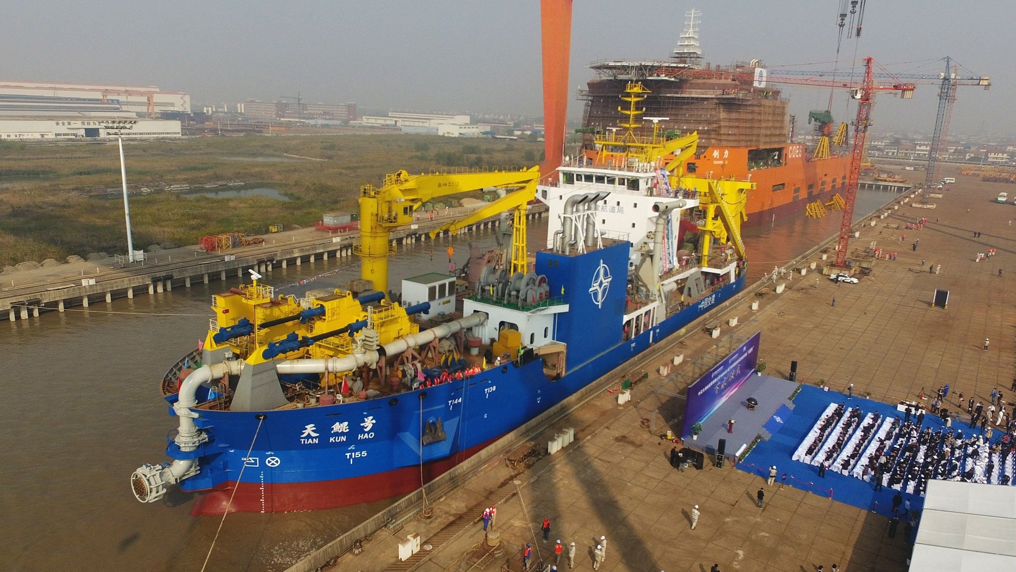 Trung Quoc cong bo sieu tau xay dao nhan tao moi hinh anh