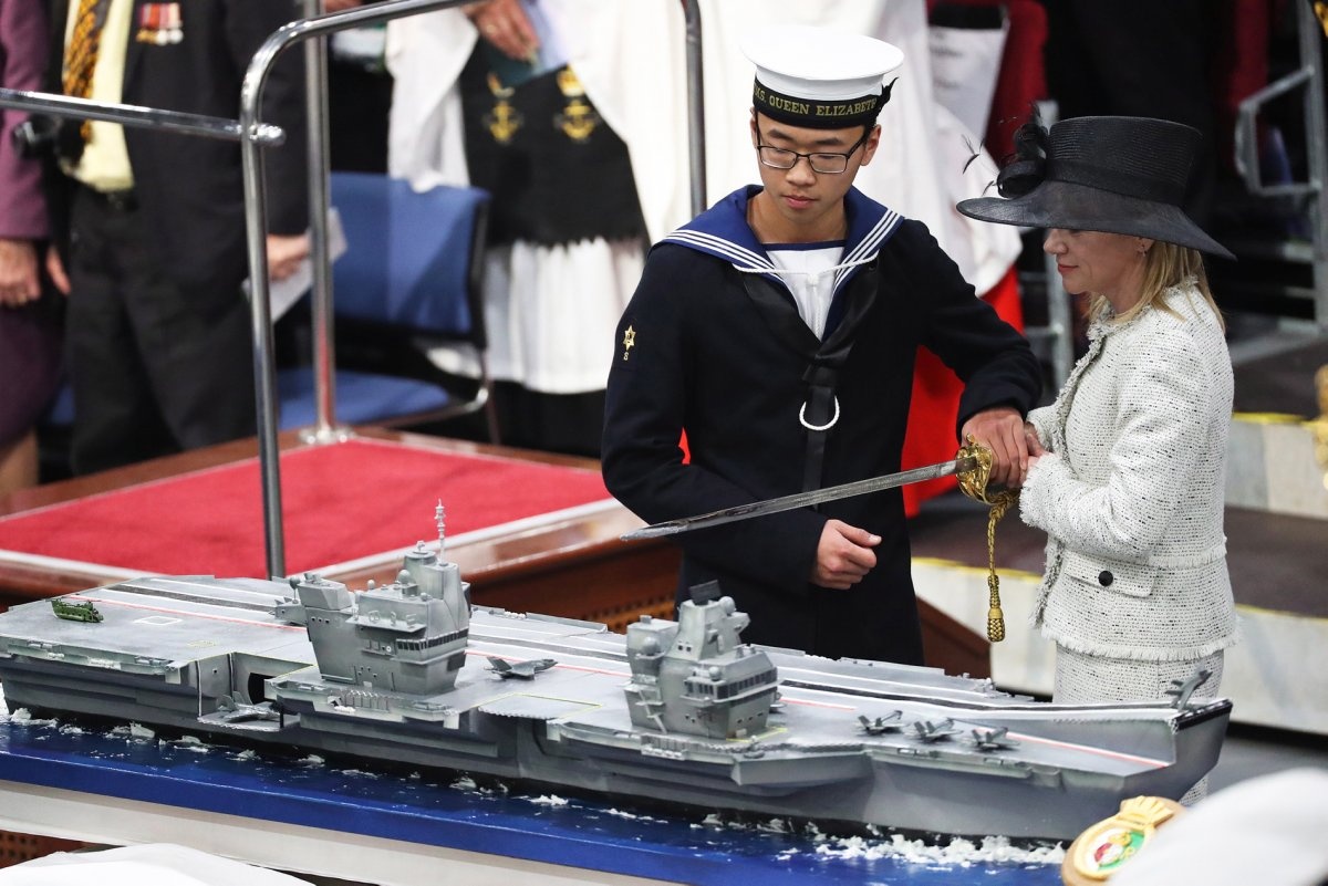 Hai quan Hoang gia Anh anh 14