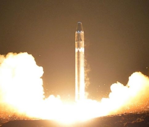 Trieu Tien co the lap vu khi sinh hoc len ten lua hinh anh