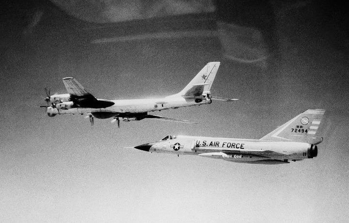 Nhung lan the gioi suyt chien tranh hat nhan vi bao dong sai hinh anh