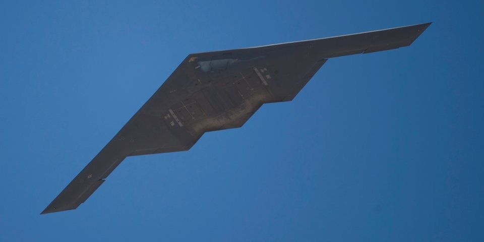 Quái vật ném bom B-2 ảnh 7 Quai vat nem bom B-2 anh 7