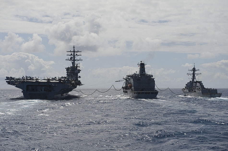 tau san bay My den Viet Nam anh 12