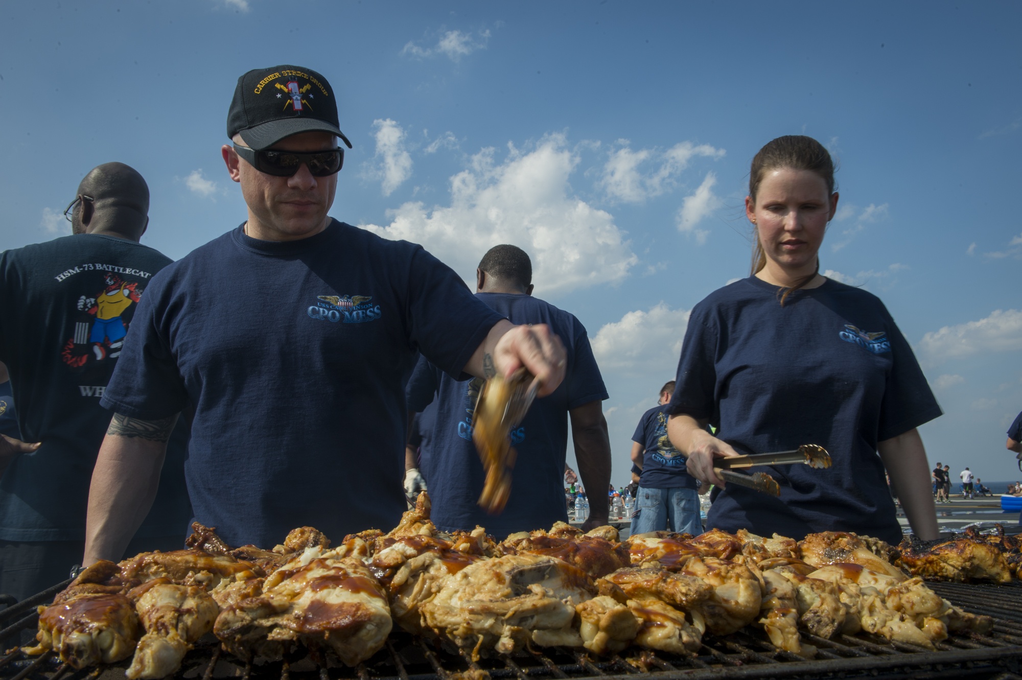 Tau san bay My tham Viet Nam anh 10