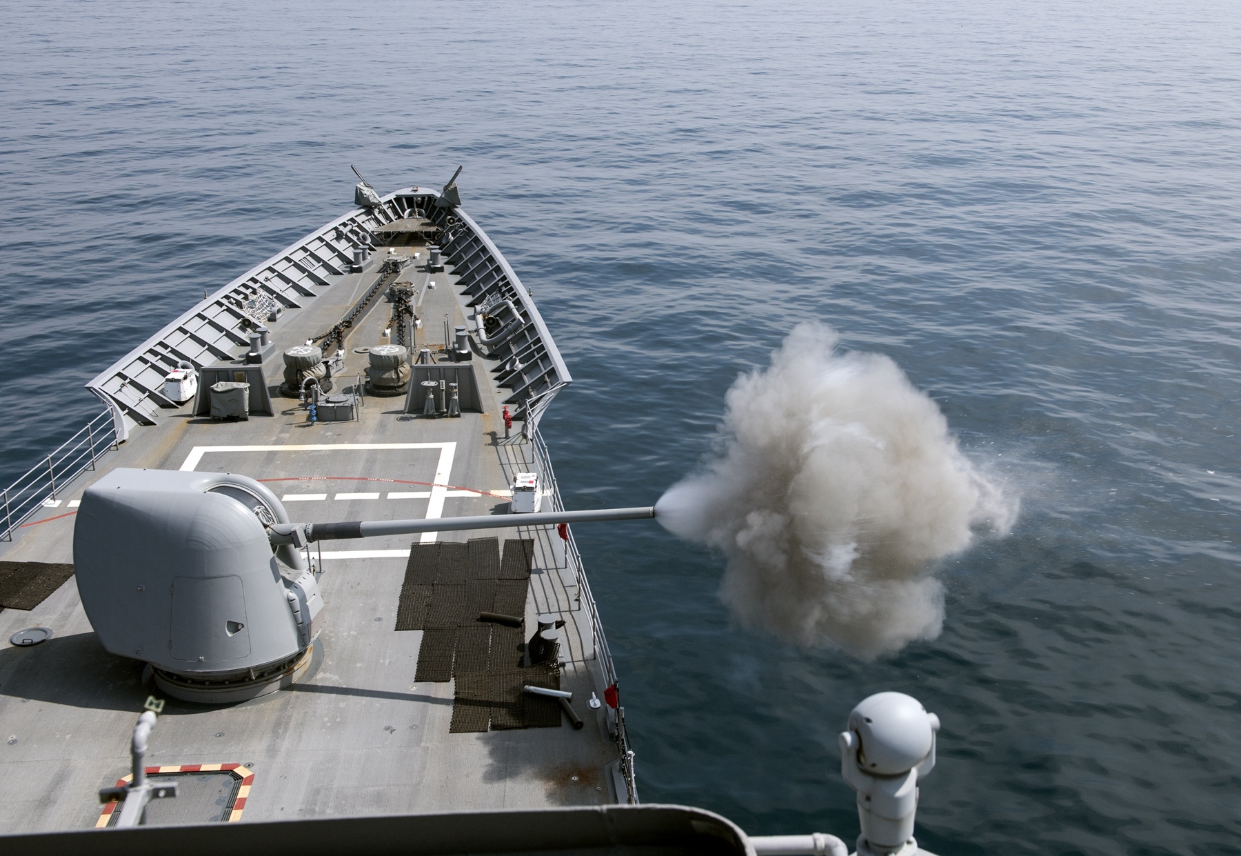 Tau san bay My den Viet Nam anh 12