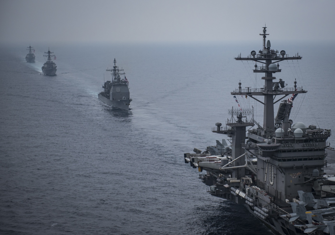 Tau san bay My den Viet Nam anh 10