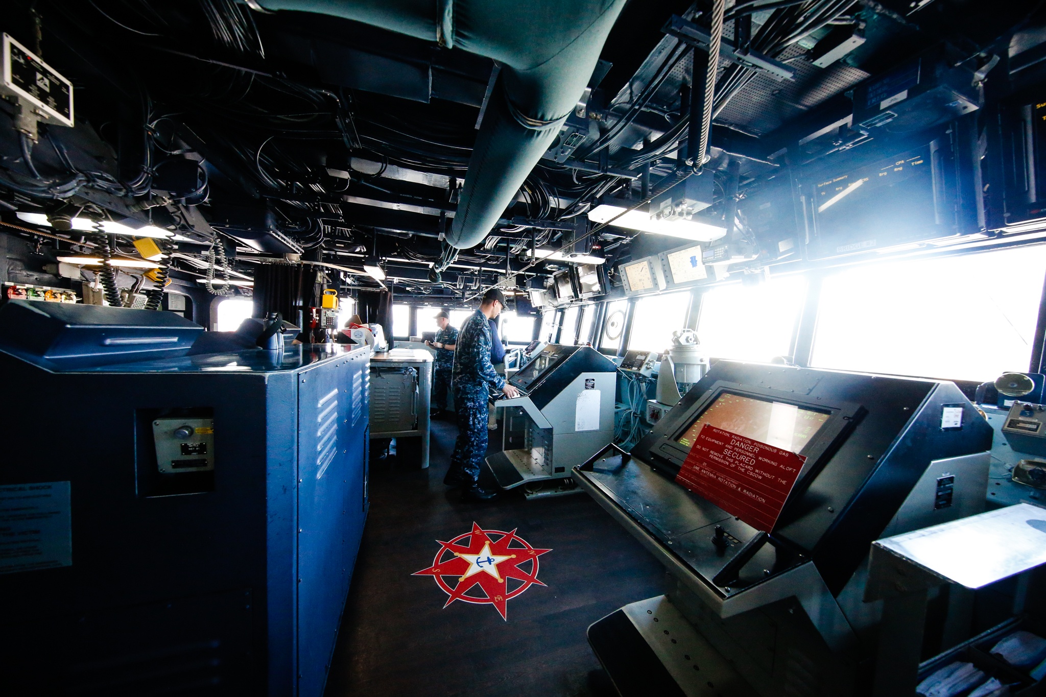 Tau san bay My tham Viet Nam anh 11