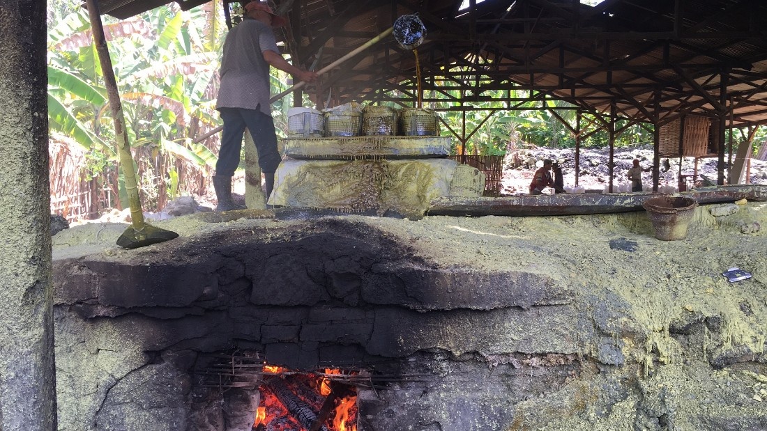 nui lua Ijen,  tho mo,  Indonesia,  luu huynh, anh 9