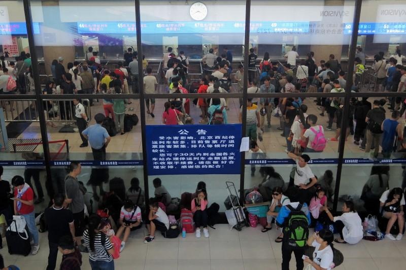 Mưa lớn ở Bắc Kinh gây ngập lụt nghiêm trọng ảnh 5 Mua lon o Bac Kinh gay ngap lut nghiem trong anh 5