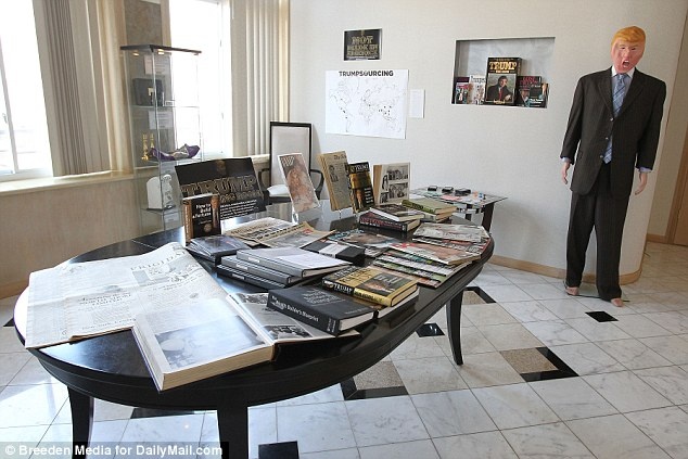 bao tang Donald Trump anh 1