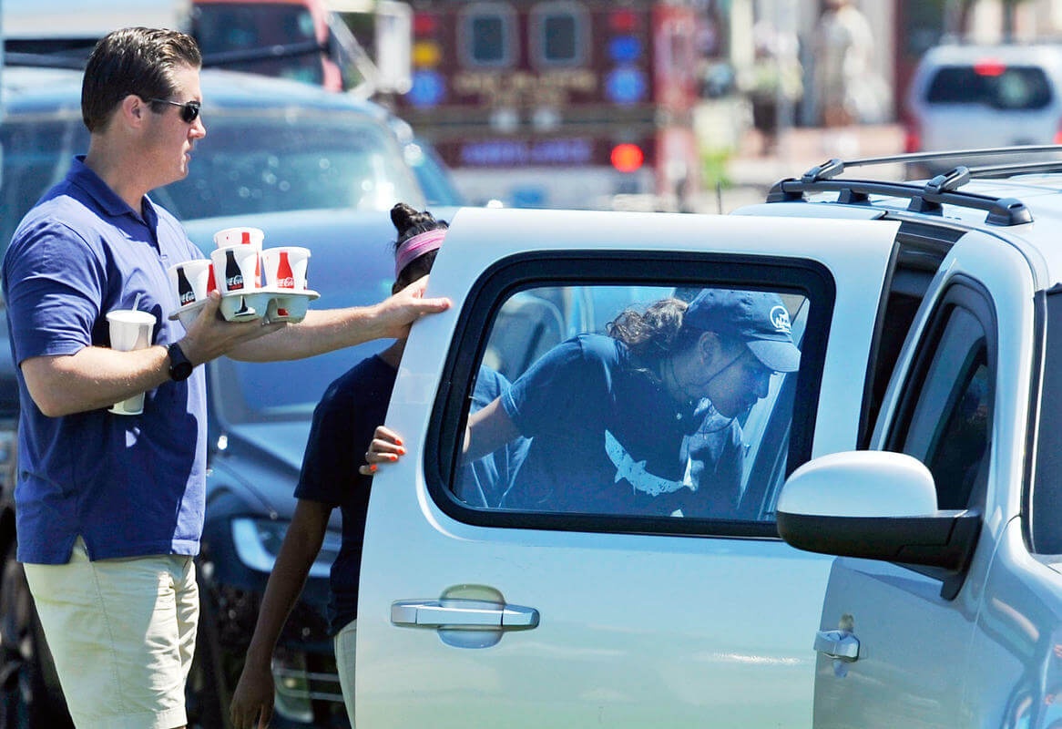 con gai ut cua Obama lam them mua he anh 3