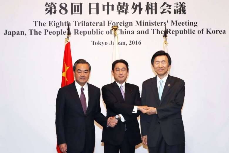 Ngoai truong Trung Quoc lan dau toi Nhat tu 2012 hinh anh