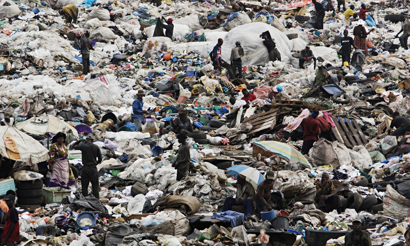 nhung bai rac khong lo nguy hiem nhat tren the gioi anh 9