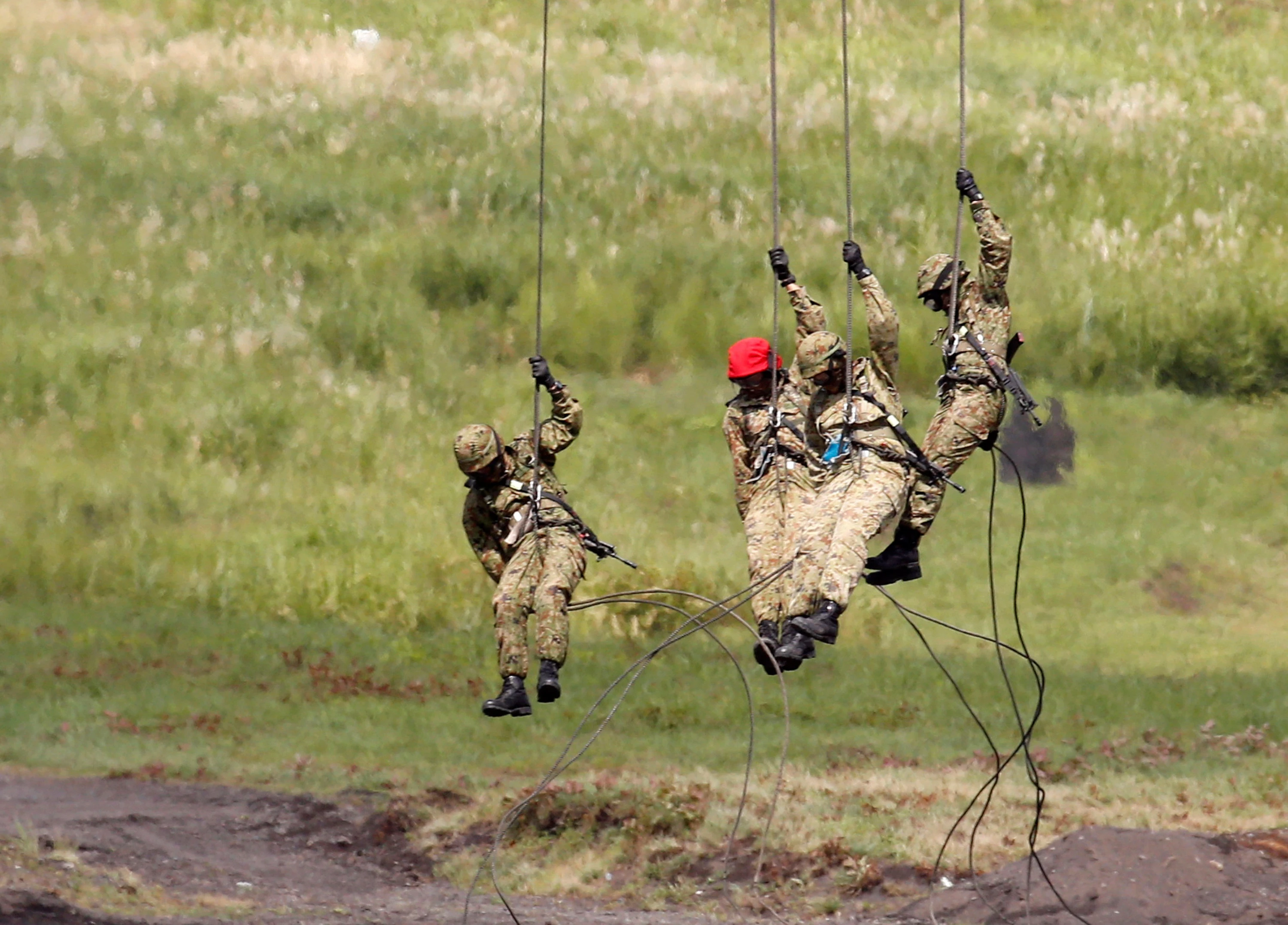 quan doi Nhat Ban tap tran anh 2