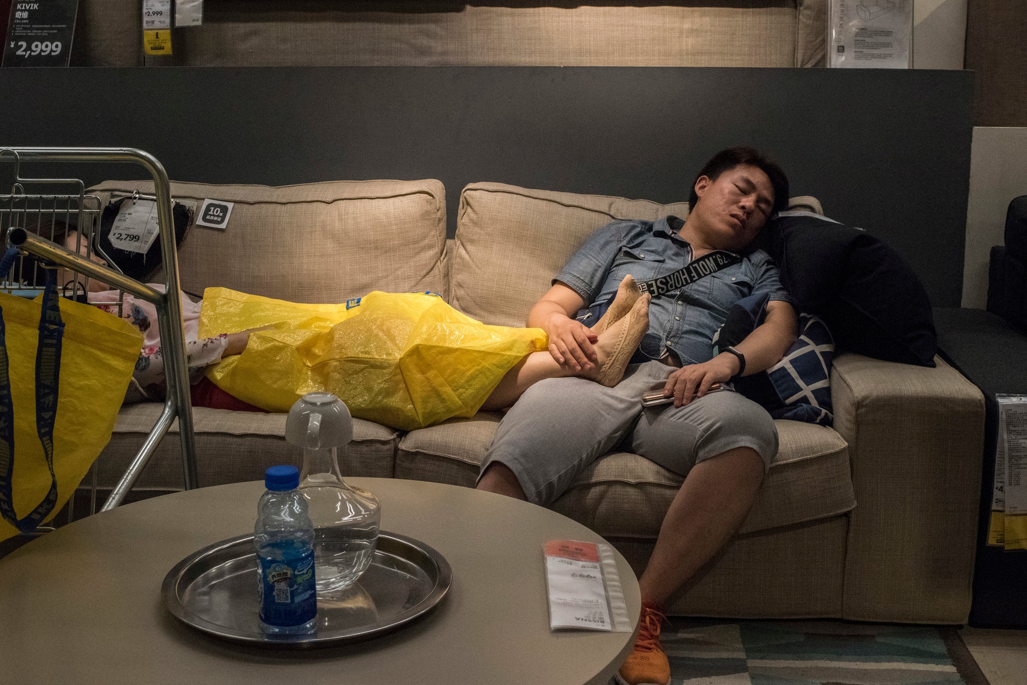 chop mat tai ikea trung quoc anh 4