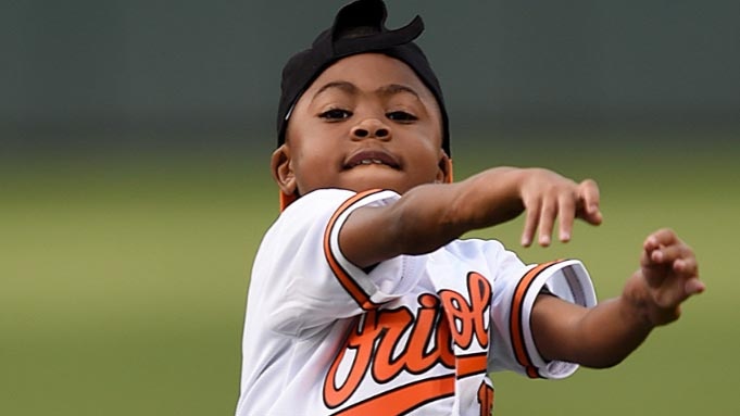 Hanh trinh cua cau be duoc ghep tay o My hinh anh