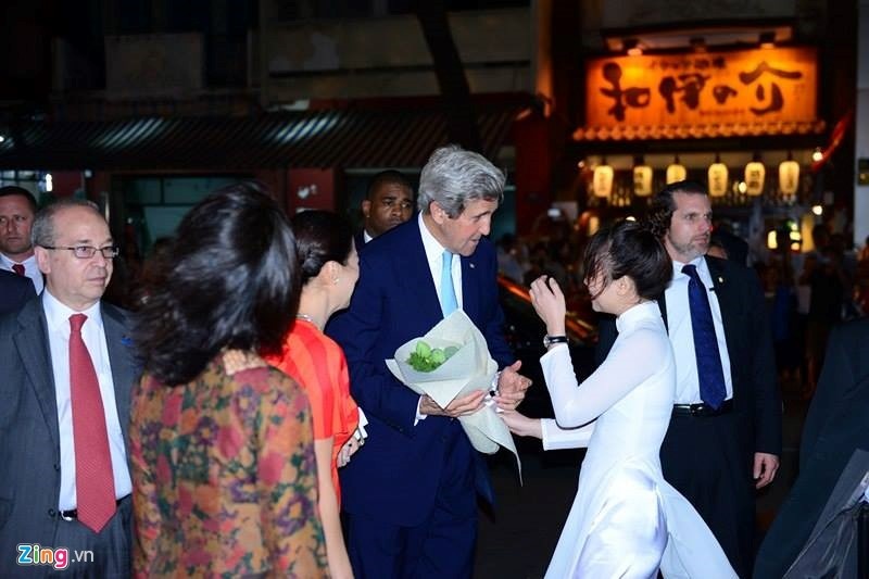 Ngoai truong My noi ve 'su hao phong' cua nguoi Viet Nam hinh anh