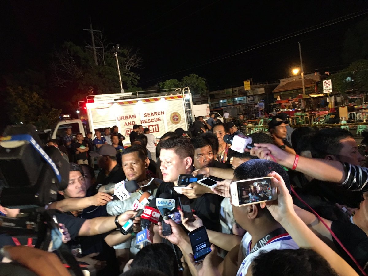 Hien truong vu no bom tai cho dem Philippines anh 1