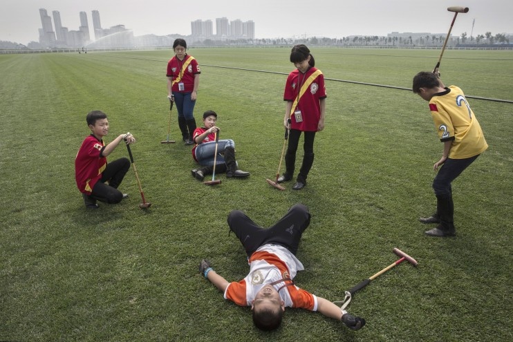 tre em Trung Quoc hoc he,  hi vong truong top anh 2