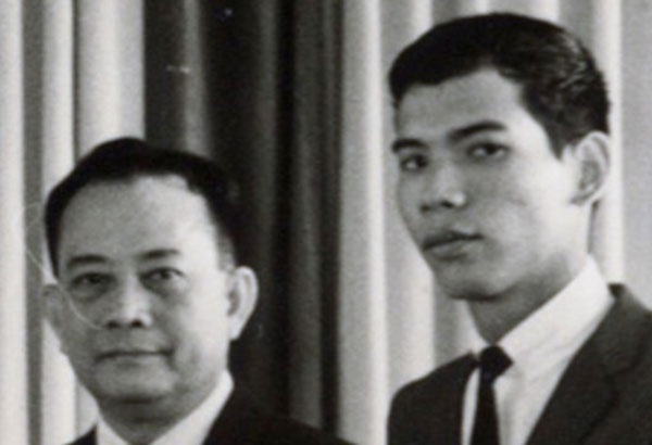 Tong thong Duterte khi con nho anh 5